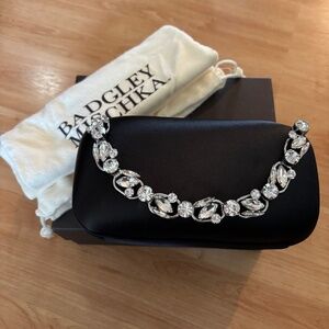 BADGLEY MISCHKA BLACK SATIN RHINESTONE CLUTCH PURSE LIKE NEW